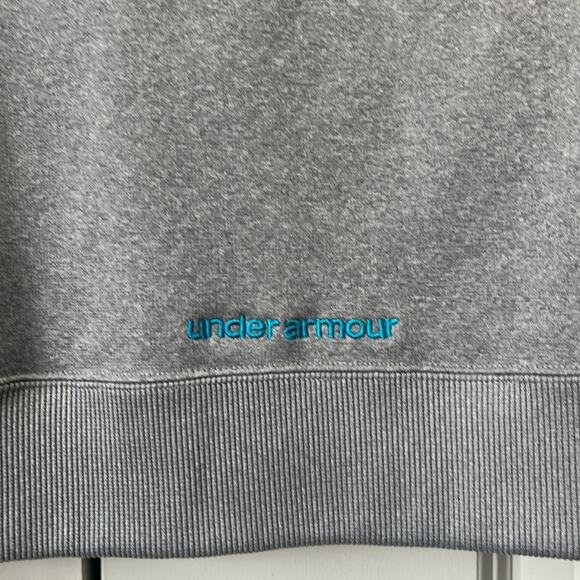 Under Armour Loose Fit Patch Logo Women’s Pullover Sweatshirt Size Small - Picture 6 of 9